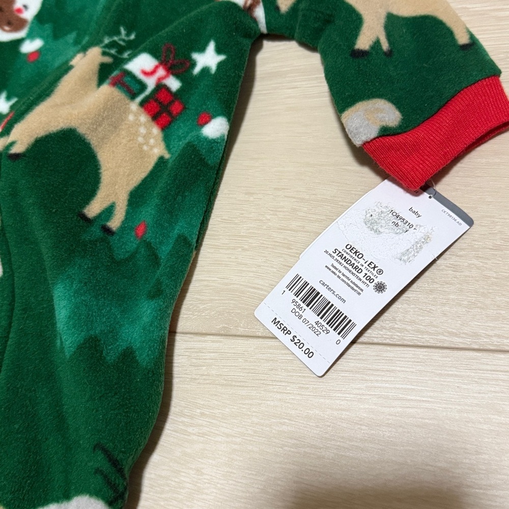 3/$10 Carter’s Newborn Fleece Christmas Onesie - Picture 3 of 5